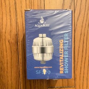 NEW AquaBliss SF100 Chrome Shower Head Filter